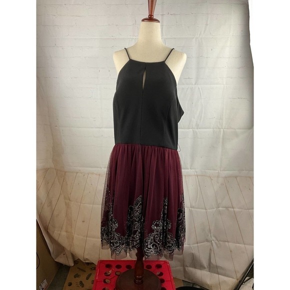 Blonde Nites Dresses & Skirts - Blonde Nites by Stacy Sklar Semi Formal A-Line Dress Sz 17 Burgundy Embellished